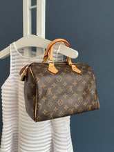 Lade das Bild in den Galerie-Viewer, LOUIS VUITTON SPEEDY 25
