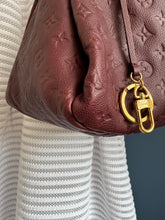 Lade das Bild in den Galerie-Viewer, LOUIS VUITTON ARTSY EMPREINTE
