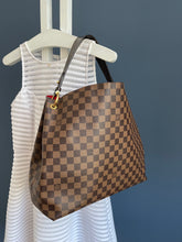 Lade das Bild in den Galerie-Viewer, LOUIS VUITTON GRACEFULL MM
