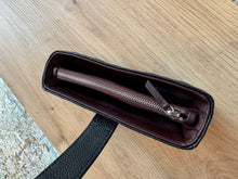 Lade das Bild in den Galerie-Viewer, CHANEL CASE
