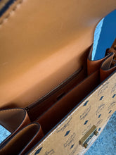 Lade das Bild in den Galerie-Viewer, MCM PATRICIA BAG
