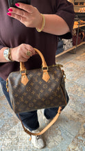 Lade das Bild in den Galerie-Viewer, LOUIS VUITTON SPEEDY 25
