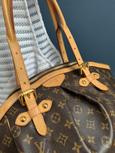 Lade das Bild in den Galerie-Viewer, LOUIS VUITTON TIVOLI
