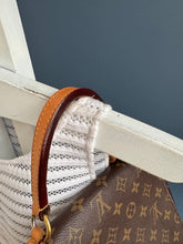 Lade das Bild in den Galerie-Viewer, LOUIS VUITTON CLUNY BB
