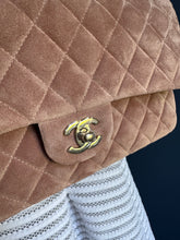 Lade das Bild in den Galerie-Viewer, CHANEL DOUBLE FLAP WILDLEDER
