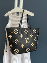 Lade das Bild in den Galerie-Viewer, LOUIS VUITTON NEVERFULL MM
