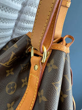 Lade das Bild in den Galerie-Viewer, LOUIS VUITTON NOÉ GRANDE
