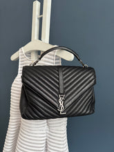 Lade das Bild in den Galerie-Viewer, YSL COLLEGE LARGE
