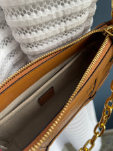 Lade das Bild in den Galerie-Viewer, MCM AREN BAG
