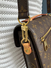 Lade das Bild in den Galerie-Viewer, LOUIS VUITTON MÉTIS
