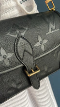 Lade das Bild in den Galerie-Viewer, LOUIS VUITTON DIANE EMPREINTE
