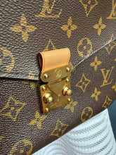 Lade das Bild in den Galerie-Viewer, LOUIS VUITTON MÉTIS
