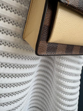 Lade das Bild in den Galerie-Viewer, LOUIS VUITTON VAVIN CHAIN
