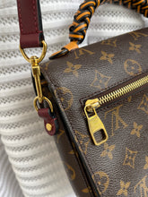 Lade das Bild in den Galerie-Viewer, LOUIS VUITTON MÉTIS
