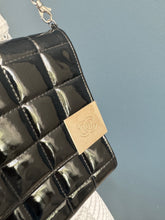 Lade das Bild in den Galerie-Viewer, CHANEL CLUTCH
