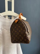 Lade das Bild in den Galerie-Viewer, LOUIS VUITTON SPEEDY 35
