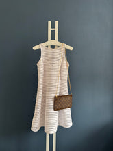 Lade das Bild in den Galerie-Viewer, LOUIS VUITTON CLUTCH
