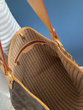 Lade das Bild in den Galerie-Viewer, LOUIS VUITTON DELIGHTFUL PM
