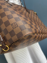 Lade das Bild in den Galerie-Viewer, LOUIS VUITTON NEVERFULL MM
