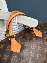 Lade das Bild in den Galerie-Viewer, LOUIS VUITTON SPEEDY 35 MIT SCHULTERRIEMEN
