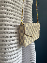 Lade das Bild in den Galerie-Viewer, LOUIS VUITTON FÉLICIE
