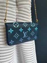 Lade das Bild in den Galerie-Viewer, LOUIS VUITTON FÉLICIE
