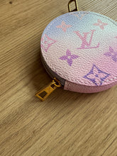 Lade das Bild in den Galerie-Viewer, LOUIS VUITTON MÜNZETUI
