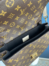 Lade das Bild in den Galerie-Viewer, LOUIS VUITTON MÉTIS CREME
