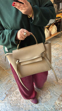 Lade das Bild in den Galerie-Viewer, CÉLINE BELT MINI

