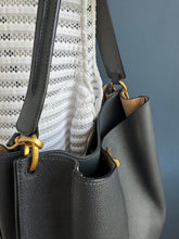 Lade das Bild in den Galerie-Viewer, MCM BEUTEL
