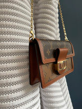 Lade das Bild in den Galerie-Viewer, LOUIS VUITTON DAUPHINE CHAIN
