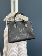 Lade das Bild in den Galerie-Viewer, LOUIS VUITTON ONTHEGO PM
