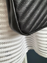 Lade das Bild in den Galerie-Viewer, YSL COLLEGE MEDIUM
