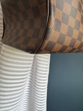 Lade das Bild in den Galerie-Viewer, LOUIS VUITTON TREVI GM
