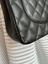 Lade das Bild in den Galerie-Viewer, CHANEL DOUBLE FLAP JUMBO
