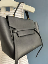 Lade das Bild in den Galerie-Viewer, CÉLINE BELT MINI
