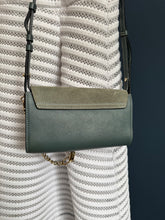 Lade das Bild in den Galerie-Viewer, CHLOÉ FAYE MINI
