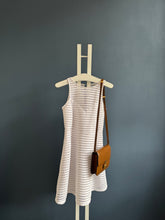 Lade das Bild in den Galerie-Viewer, CÉLINE BOX
