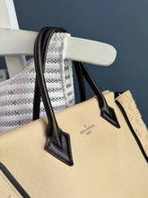 Lade das Bild in den Galerie-Viewer, LOUIS VUITTON W TOTE
