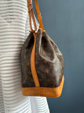 Lade das Bild in den Galerie-Viewer, LOUIS VUITTON NOÉ GRANDE
