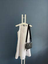 Lade das Bild in den Galerie-Viewer, MCM CAMERA BAG
