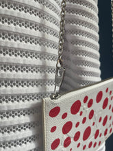 Lade das Bild in den Galerie-Viewer, LOUIS VUITTON YAYOI KUSAMA DOTS CLUCHT
