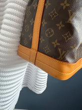 Lade das Bild in den Galerie-Viewer, LOUIS VUITTON NOÉ GRANDE
