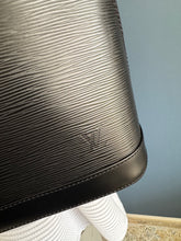 Lade das Bild in den Galerie-Viewer, LOUIS VUITTON ALMA PM
