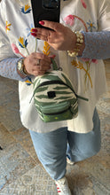 Lade das Bild in den Galerie-Viewer, MCM MINI RUCKSACK
