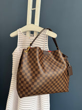 Lade das Bild in den Galerie-Viewer, LOUIS VUITTON GRACEFUL MM
