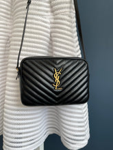 Lade das Bild in den Galerie-Viewer, YSL CAMERA BAG
