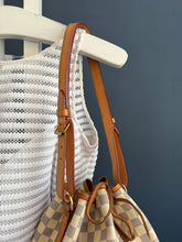 Lade das Bild in den Galerie-Viewer, LOUIS VUITTON NOÉ GRANDE
