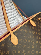 Lade das Bild in den Galerie-Viewer, LOUIS VUITTON NEVERFULL GM
