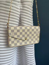 Lade das Bild in den Galerie-Viewer, LOUIS VUITTON FÉLICIE
